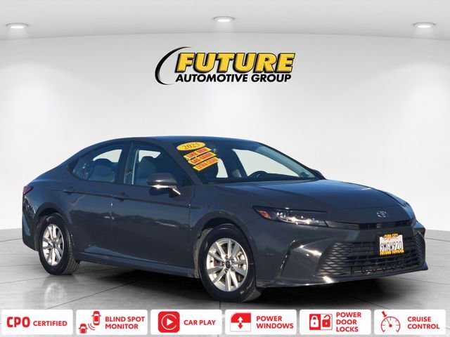 Certified 2025 Toyota Camry LE image 1