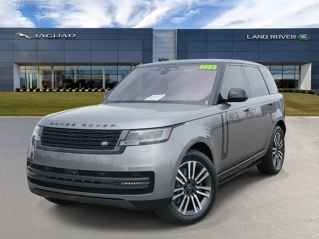 Used 2023 Land Rover Range Rover SE image 1
