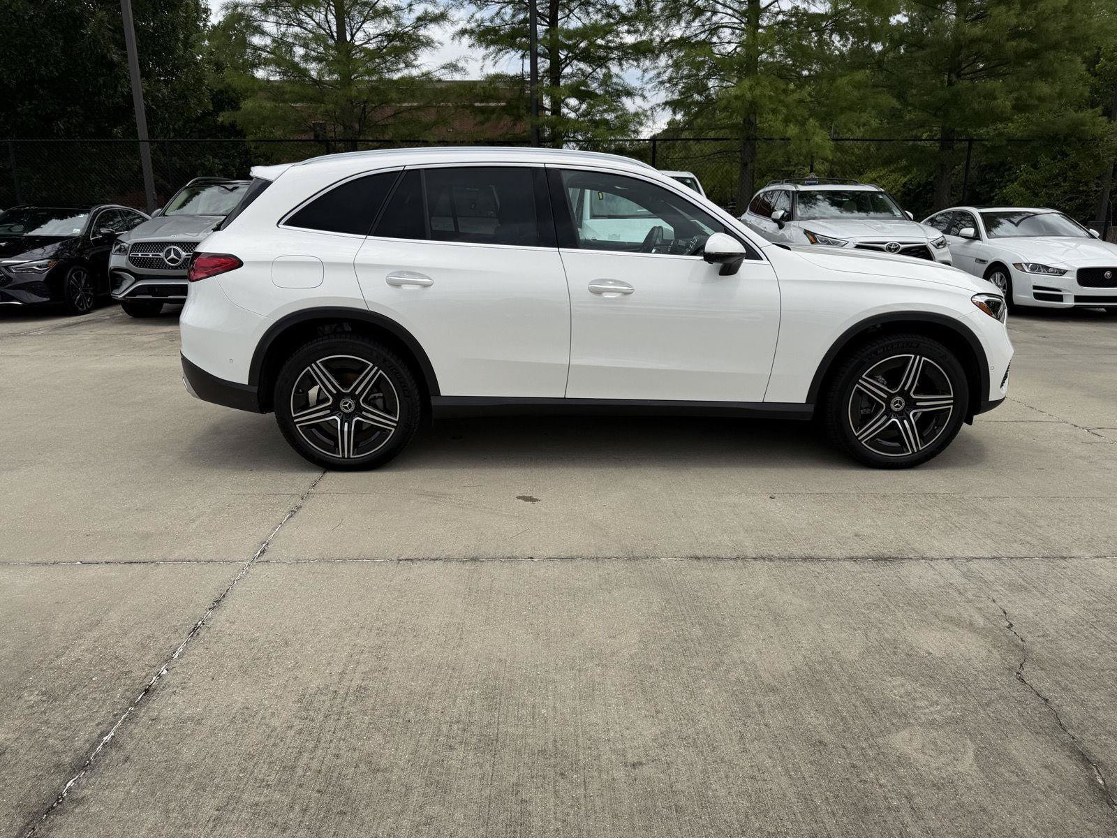 Certified 2026 Mercedes-Benz GLC 300 image 27