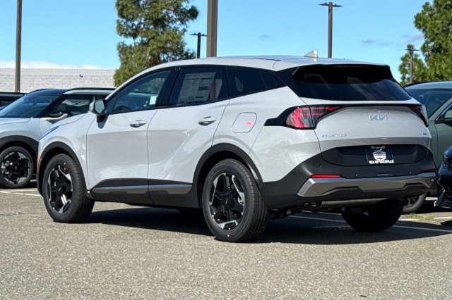 New 2027 Kia Sportage S FWD image 7