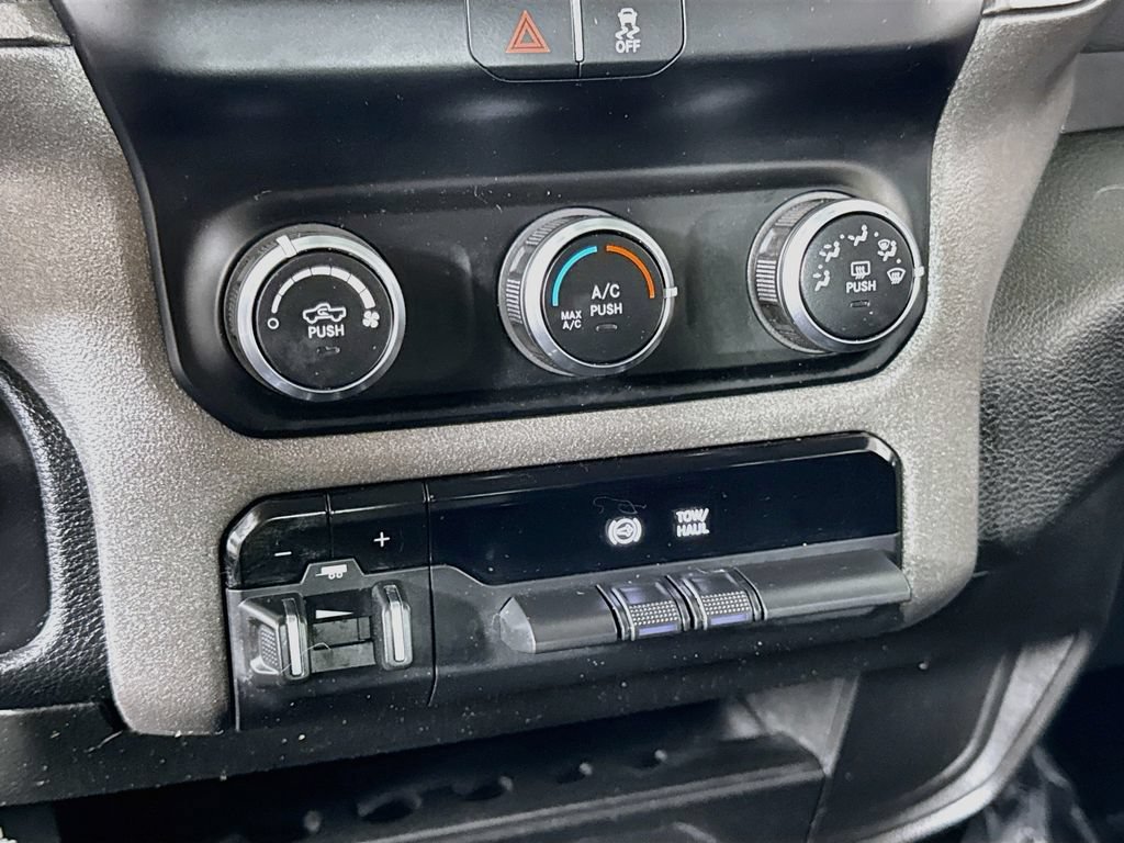 Used 2019 RAM 3500 Tradesman AWD/4WD image 15