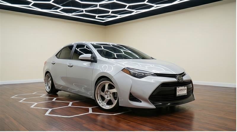 Used 2019 Toyota Corolla LE FWD image 10