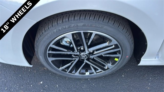 New 2026 Toyota Camry XLE image 32