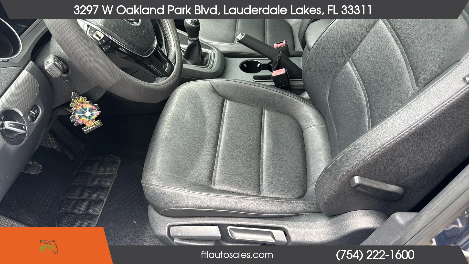 Used 2017 Volkswagen Jetta SE FWD image 19