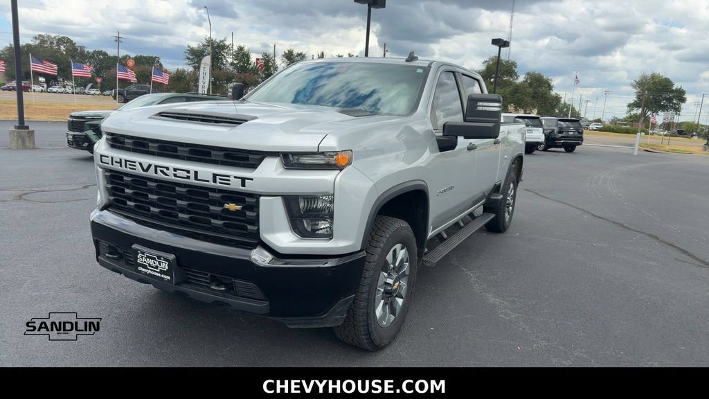 Used 2023 Chevrolet Silverado 2500 Custom w/ Custom Value Package AWD/4WD image 4
