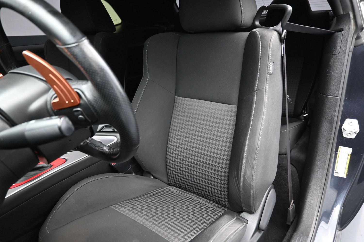Used 2019 Dodge Challenger R/T w/ Driver Convenience Group RWD image 20