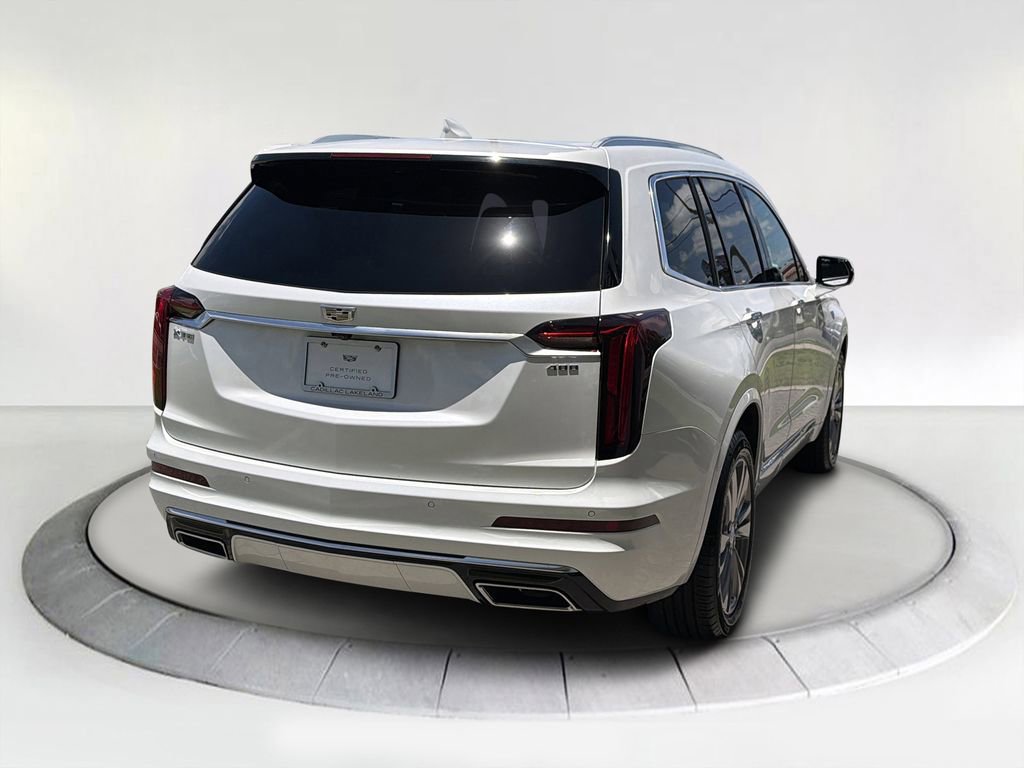 Certified 2025 Cadillac XT6 Premium Luxury FWD image 35