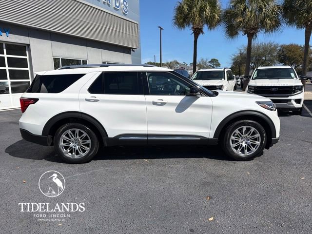 New 2026 Ford Explorer Platinum image 8