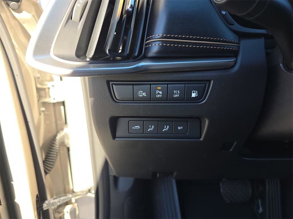 New 2026 MAZDA CX-90 Plug-In Hybrid w/ Premium Plus AWD/4WD image 35