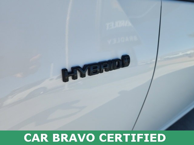 Used 2022 Toyota Prius XLE image 10