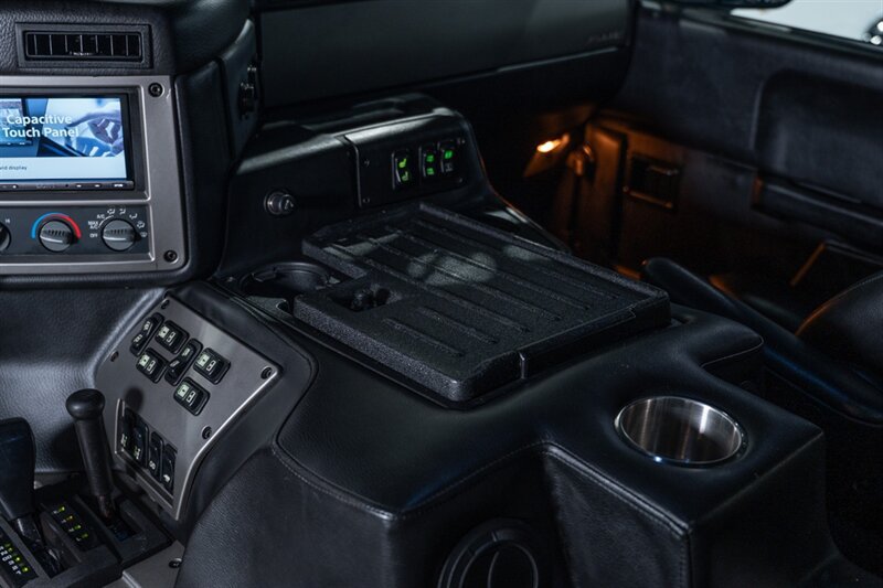 Used 2006 HUMMER H1 4-Door Wagon AWD/4WD image 60