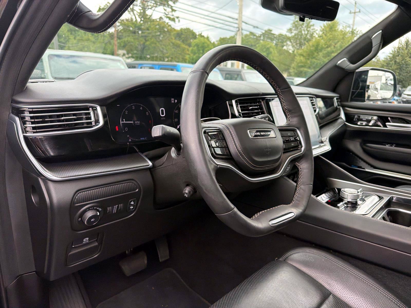 Used 2024 Jeep Grand Wagoneer Series II Obsidian w/ Quick Order Packagew 28T AWD/4WD image 6