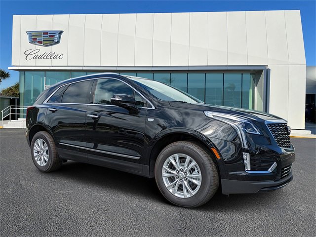 New 2025 Cadillac XT5 Luxury