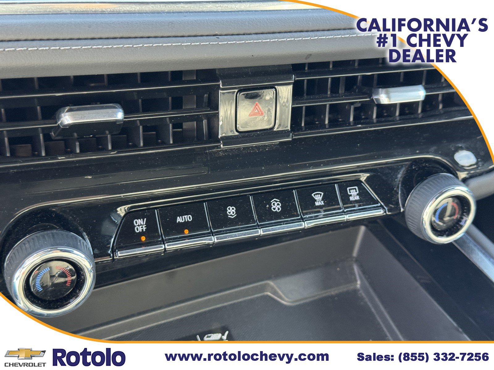 Used 2025 Chevrolet Suburban Z71 image 23