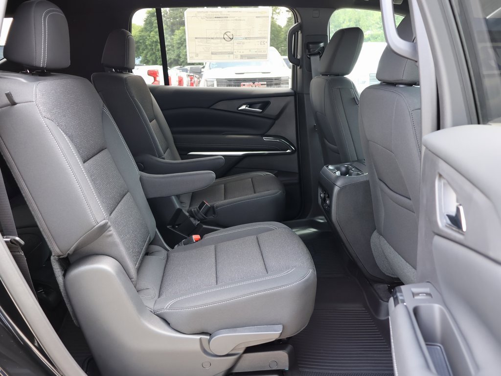 New 2025 Chevrolet Traverse LT w/ Driver Confidence Package image 33