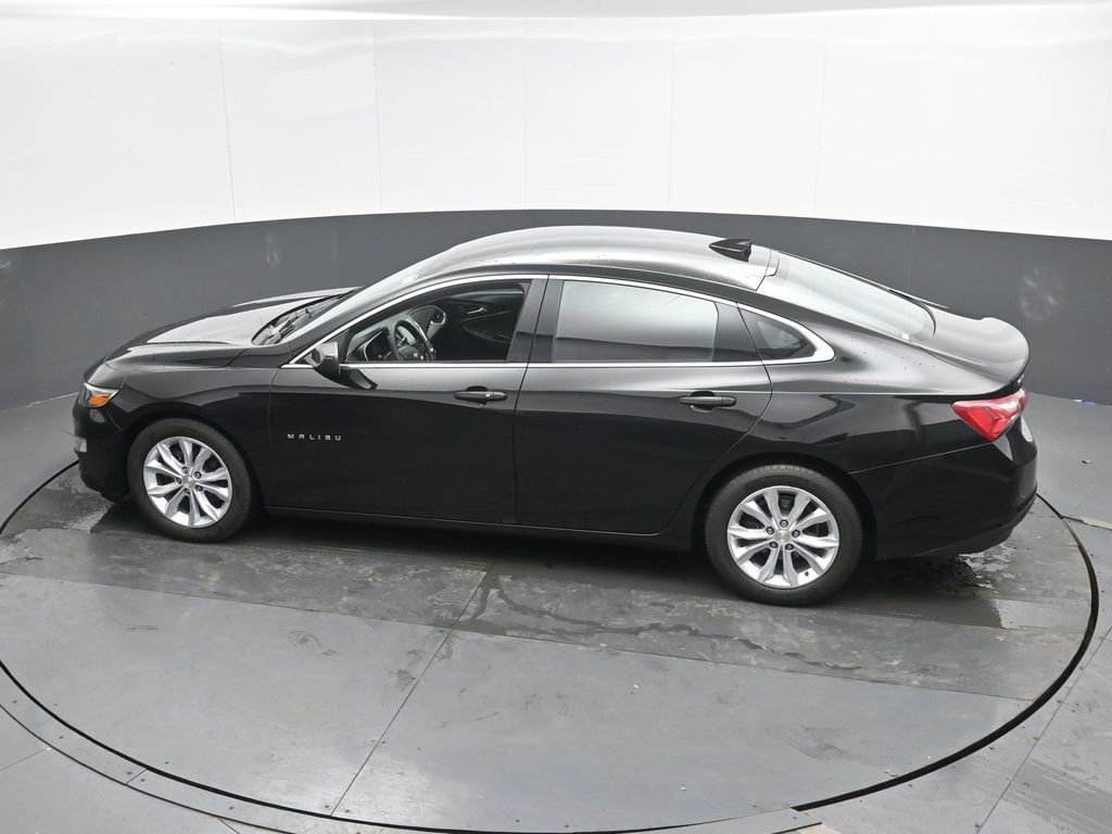 Used 2022 Chevrolet Malibu LT FWD image 40