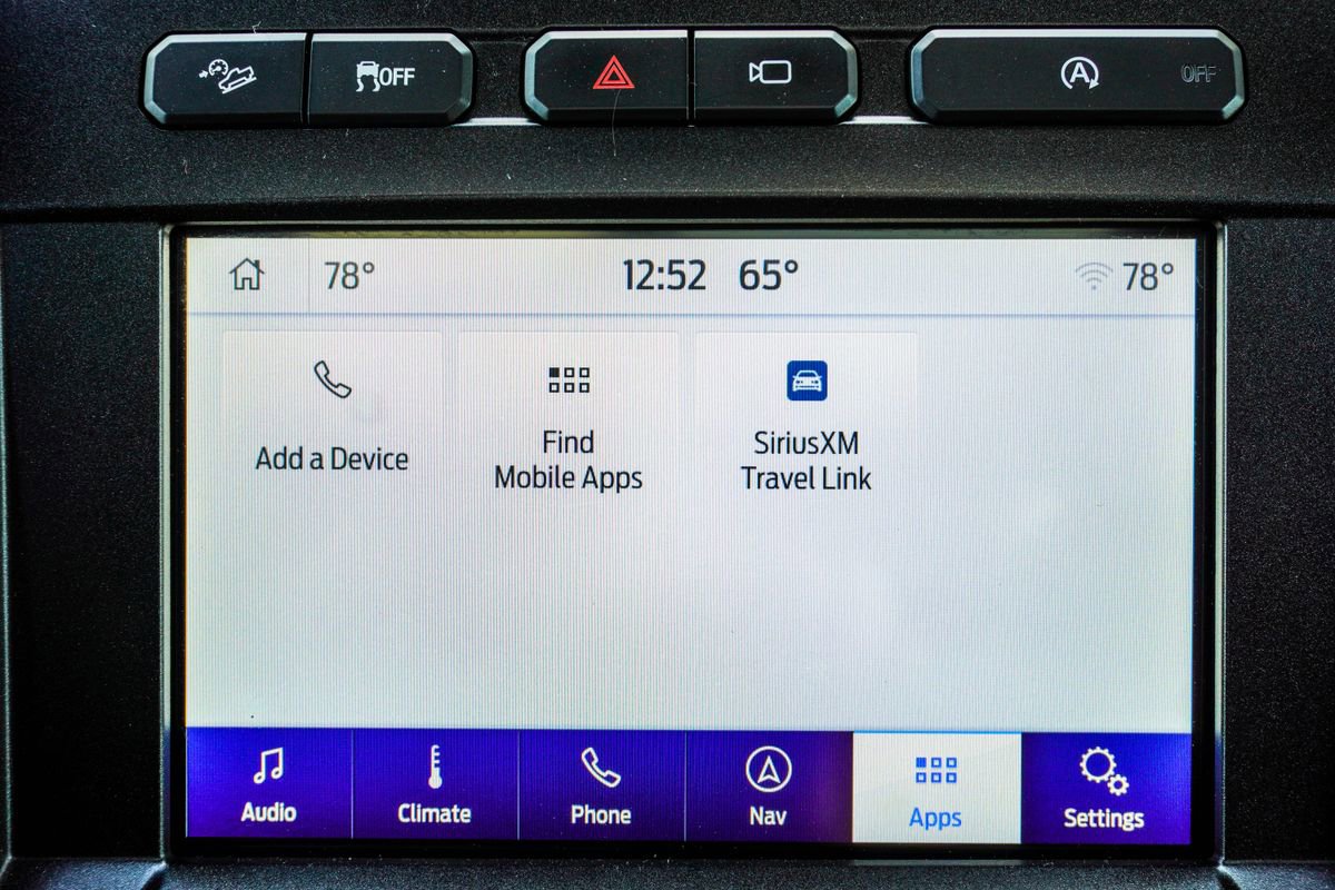 Used 2019 Ford F150 Platinum w/ Equipment Group 701A Luxury image 27