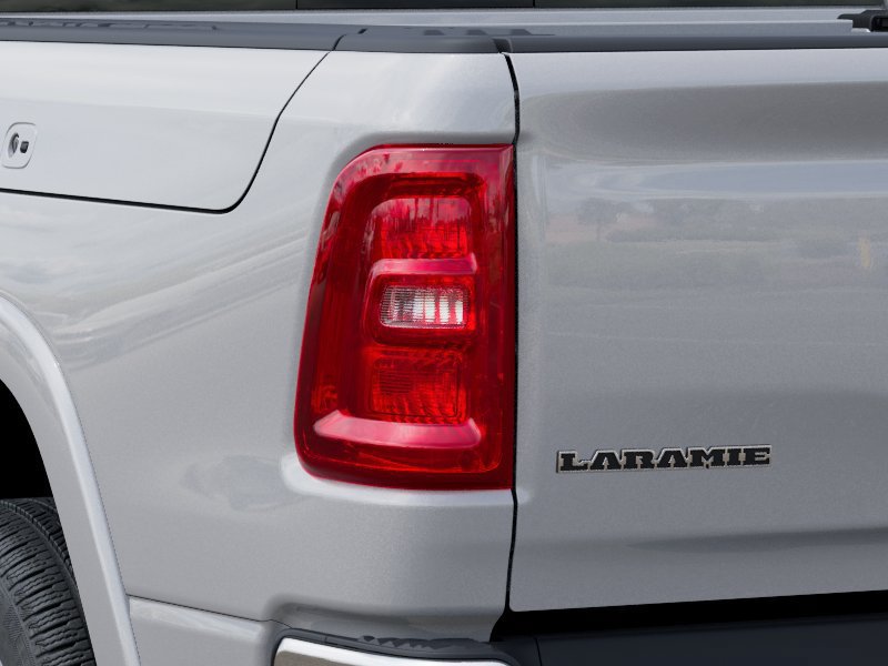 New 2027 RAM 1500 Laramie AWD/4WD image 9