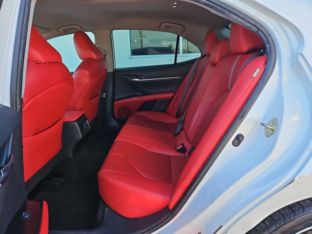 Used 2019 Toyota Camry XSE image 18