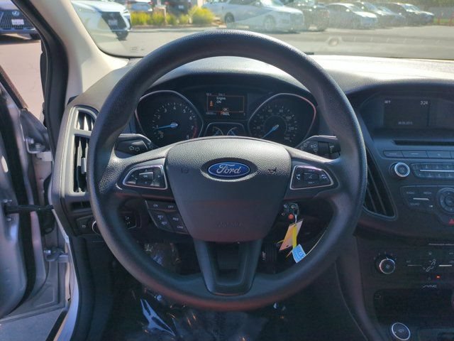 Used 2015 Ford Focus SE FWD image 17