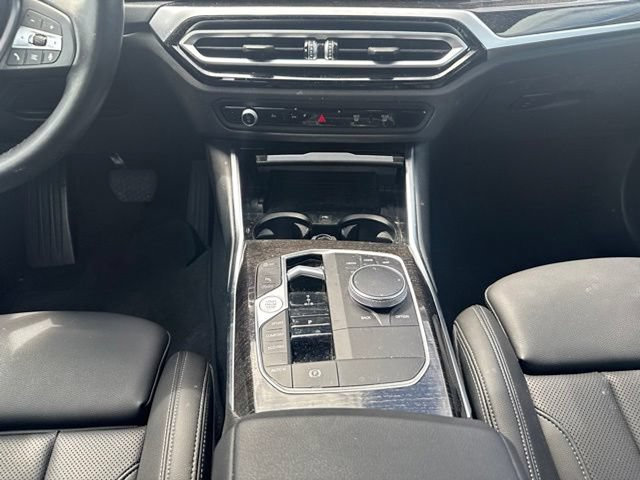 Certified 2023 BMW 330i xDrive Sedan w/ Premium Package AWD/4WD image 18