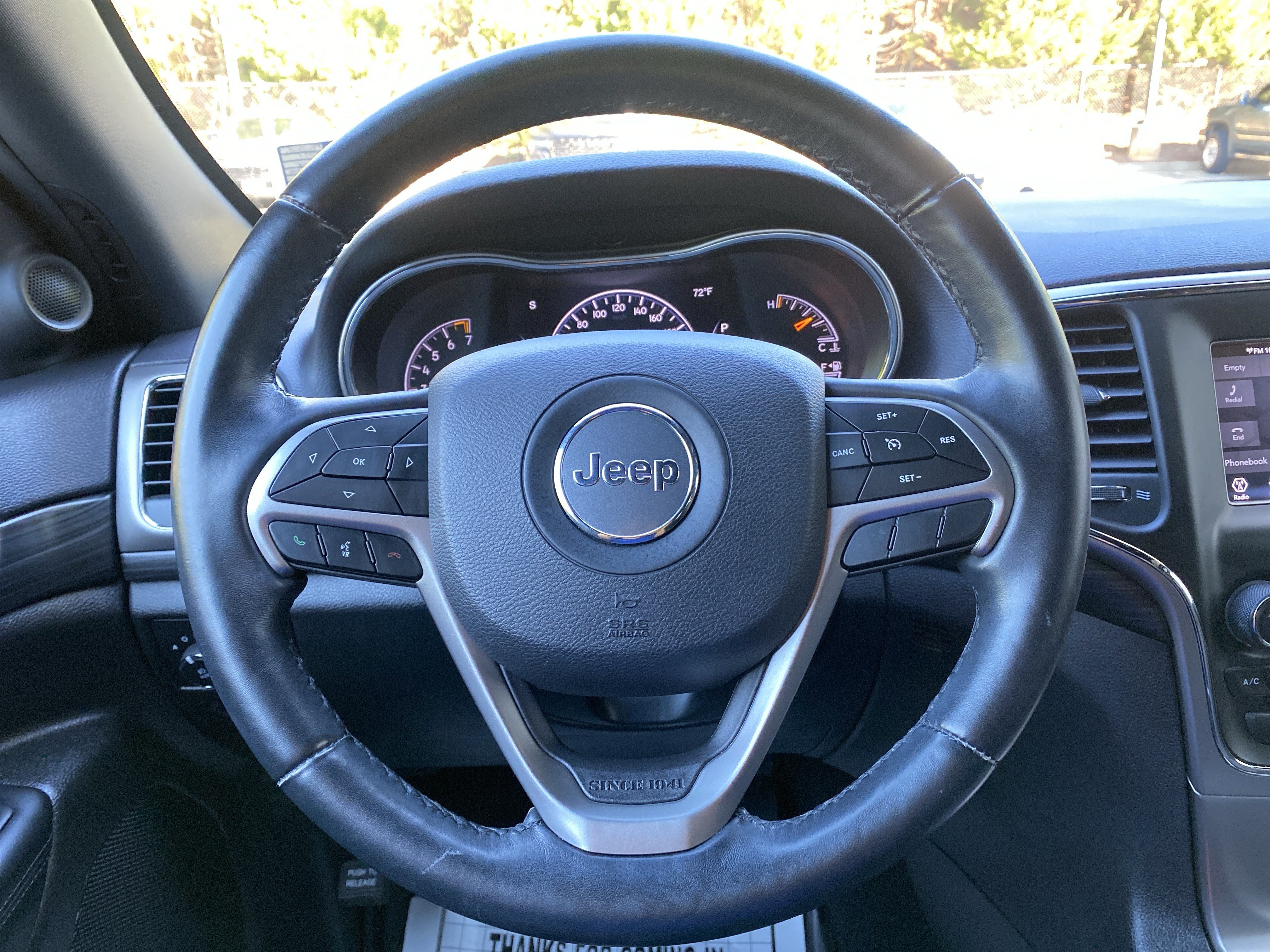 Used 2021 Jeep Grand Cherokee Laredo AWD/4WD image 18