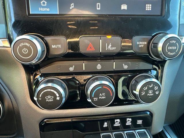 Used 2025 RAM 1500 Big Horn AWD/4WD image 12