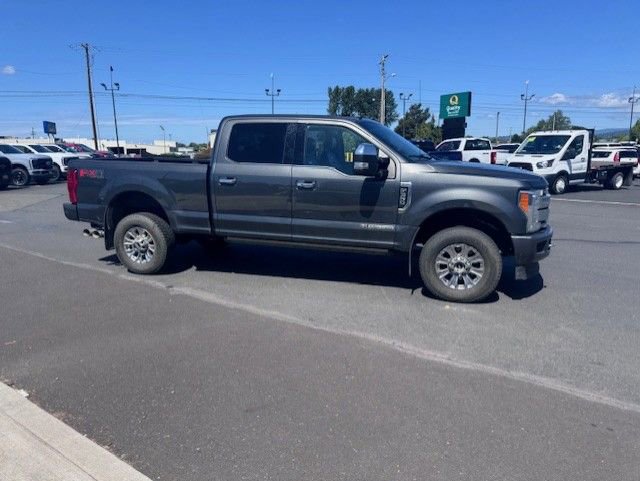 Used 2019 Ford F350 Platinum w/ Platinum Ultimate Package AWD/4WD image 4