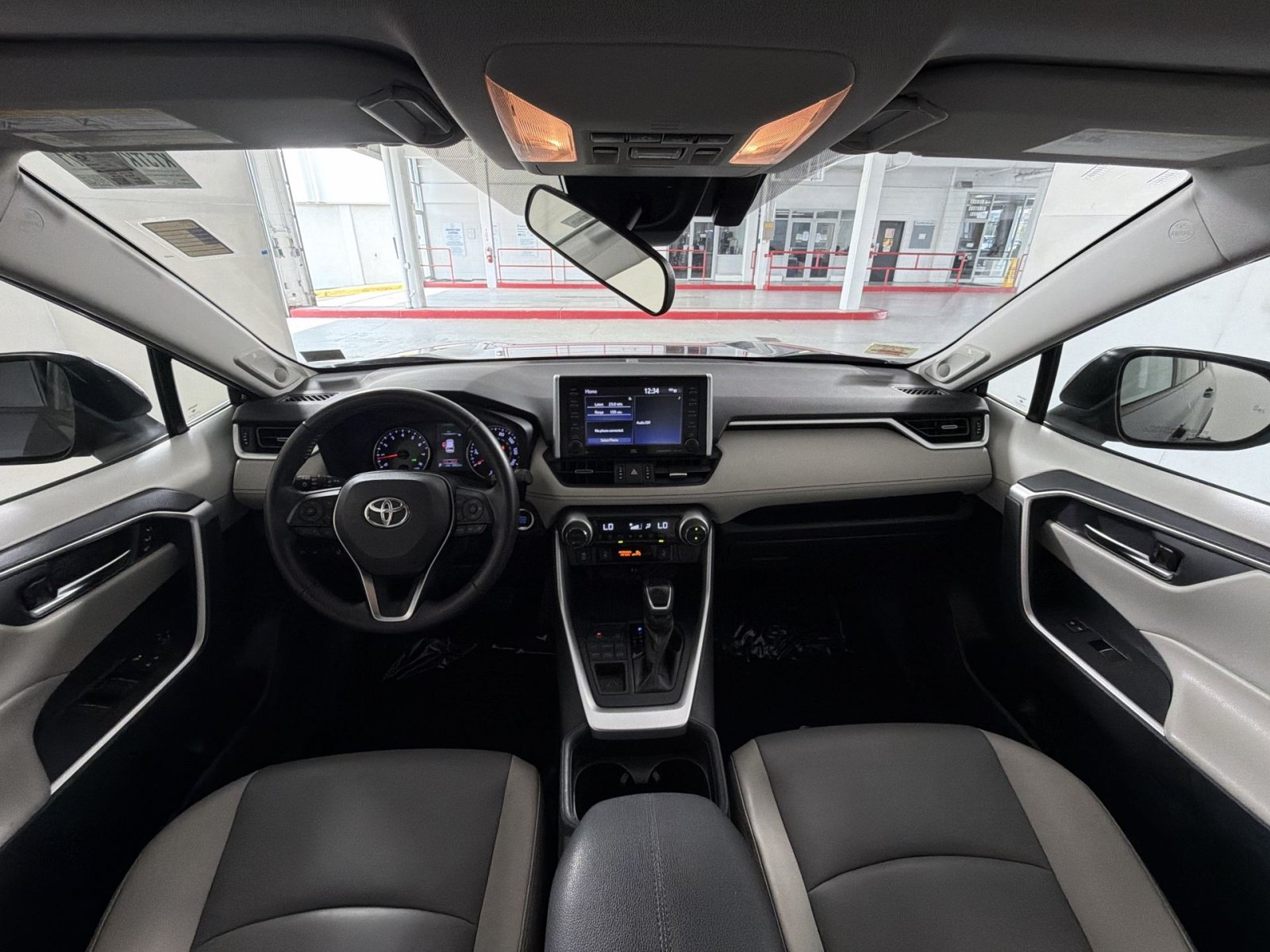 Used 2019 Toyota RAV4 XLE Premium w/ Cold Weather Package AWD/4WD image 22