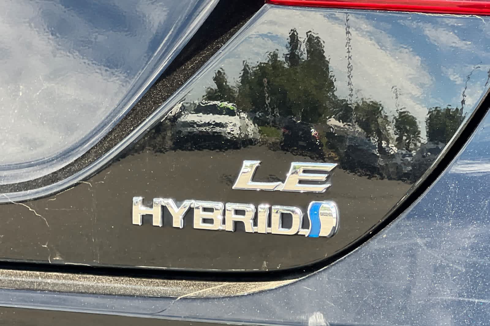 Used 2022 Toyota Camry LE FWD image 30