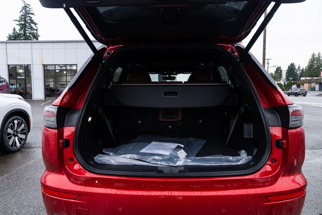 New 2026 Mitsubishi Outlander SEL image 7