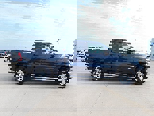 Used 2021 RAM 1500 Big Horn image 5