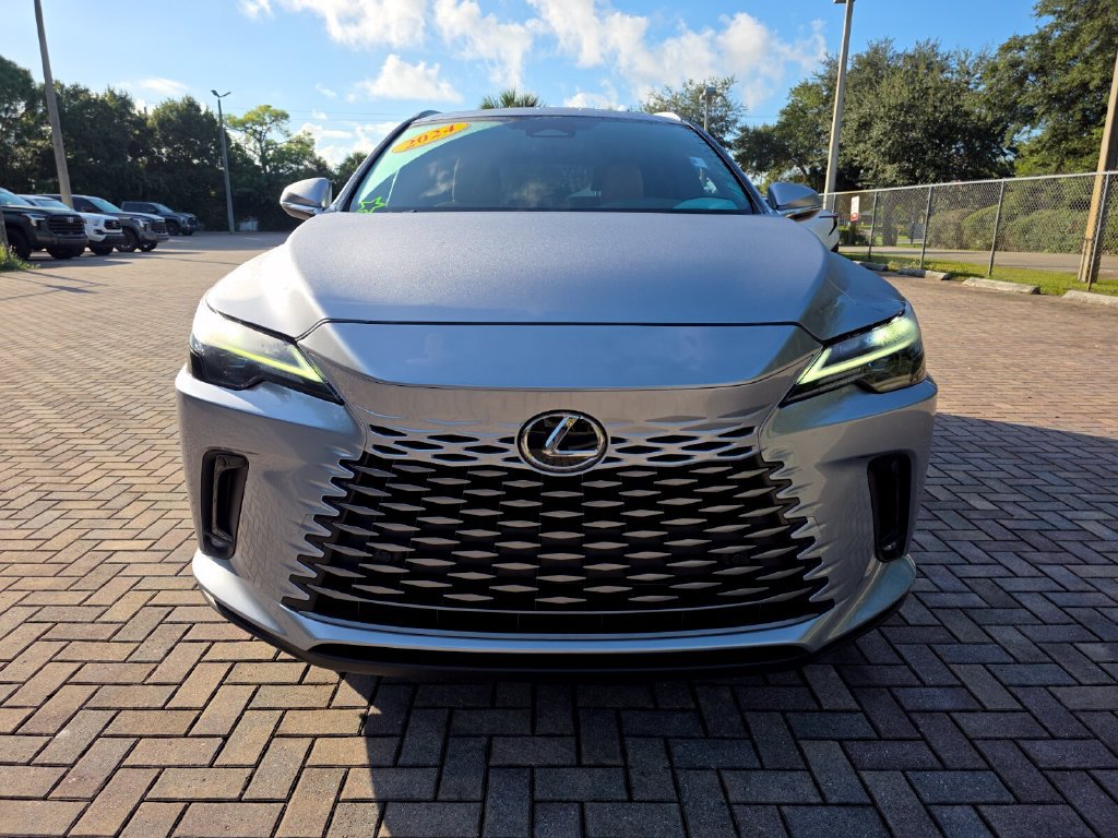 Used 2024 Lexus RX 350 Premium w/ Accessory Package (Z1) FWD image 2