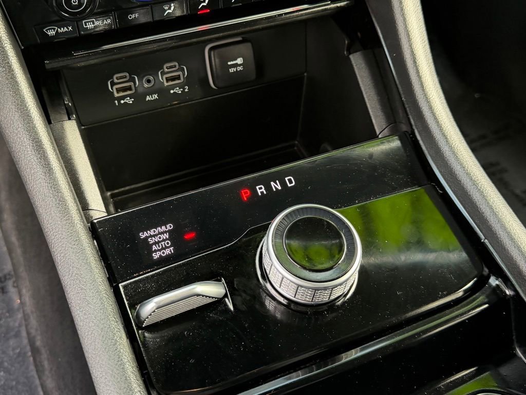 Used 2023 Jeep Grand Cherokee L Limited image 25