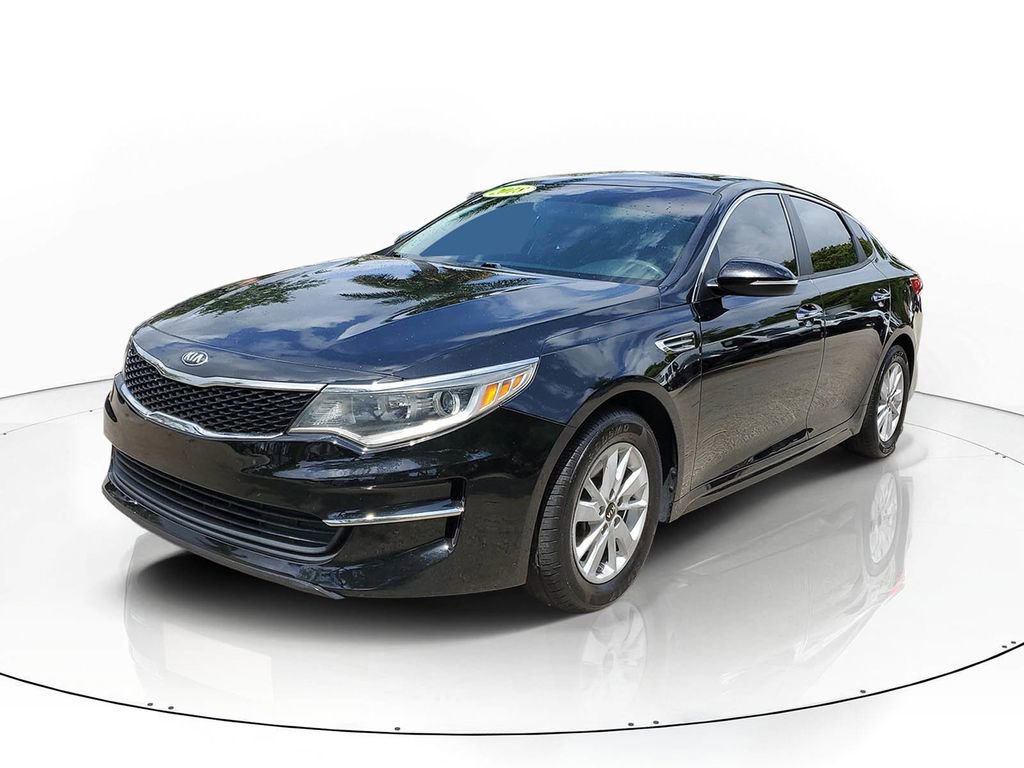 Used 2018 Kia Optima LX image 3