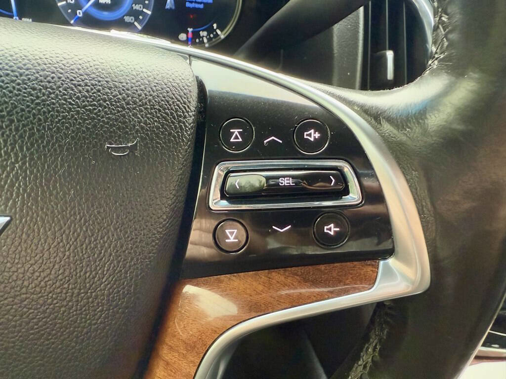 Used 2016 Cadillac Escalade Luxury image 20