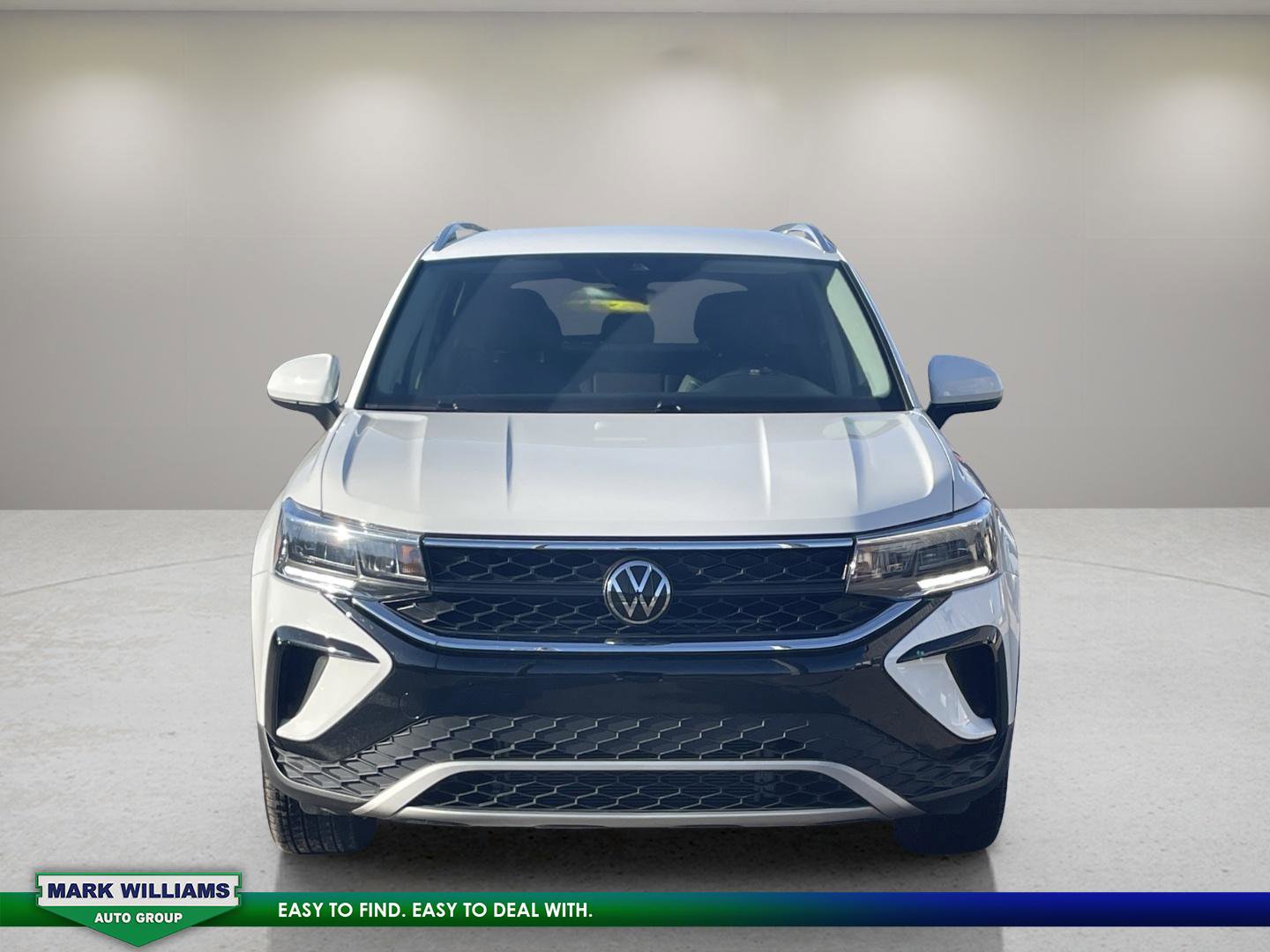 Used 2024 Volkswagen Taos SE image 8