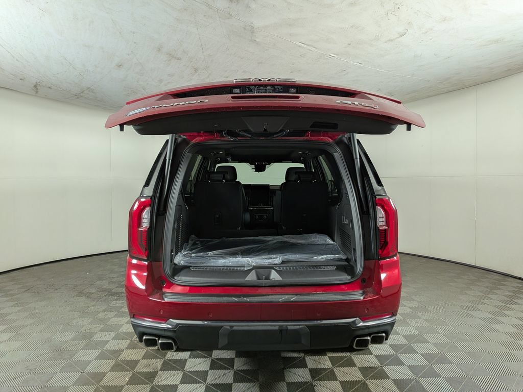 New 2026 GMC Yukon AT4 w/ AT4 Premium Package AWD/4WD image 9
