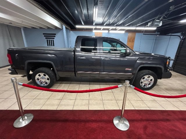 Used 2015 GMC Sierra 1500 SLT w/ All-Terrain Package AWD/4WD image 5