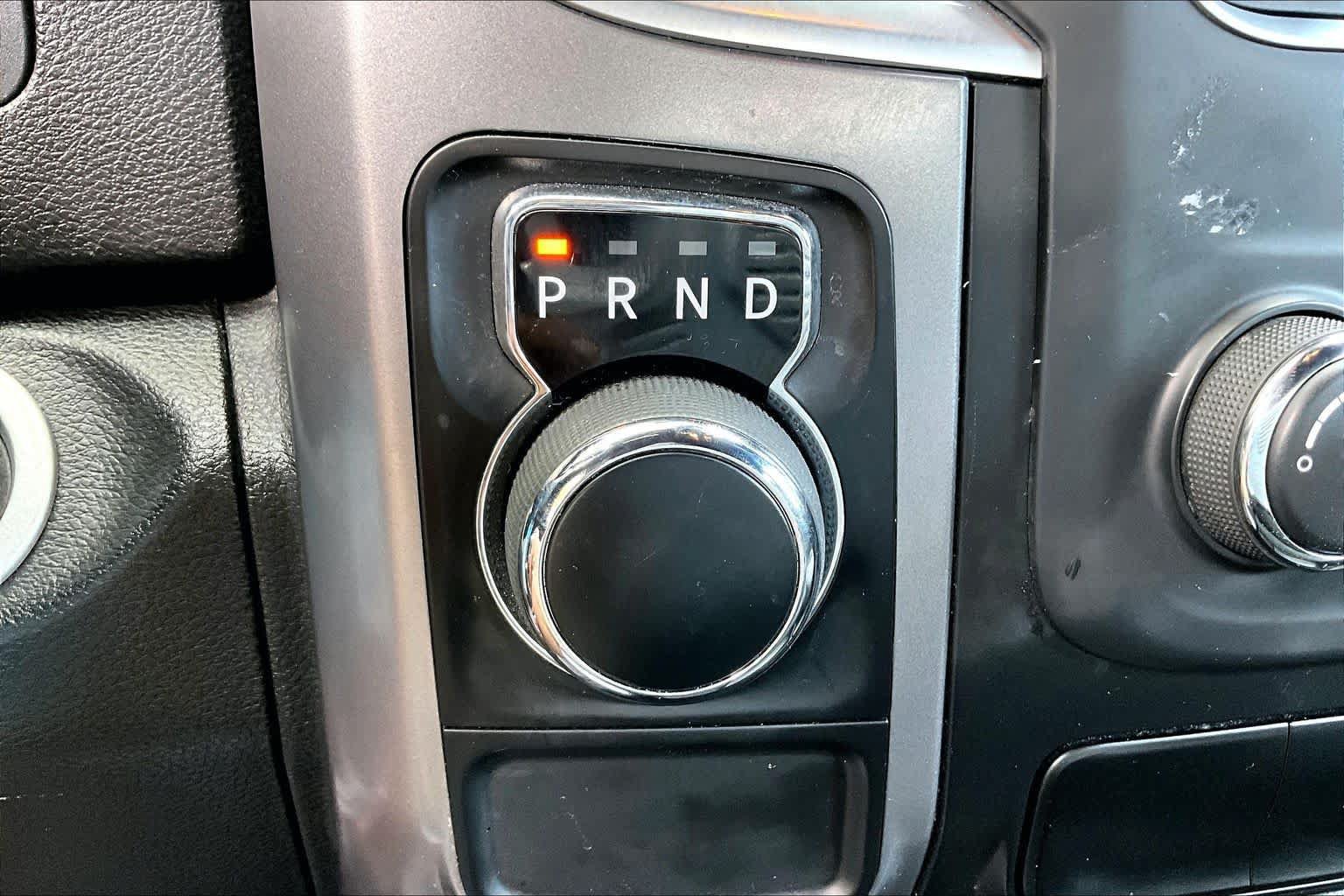 Used 2024 RAM 1500 Warlock RWD image 32