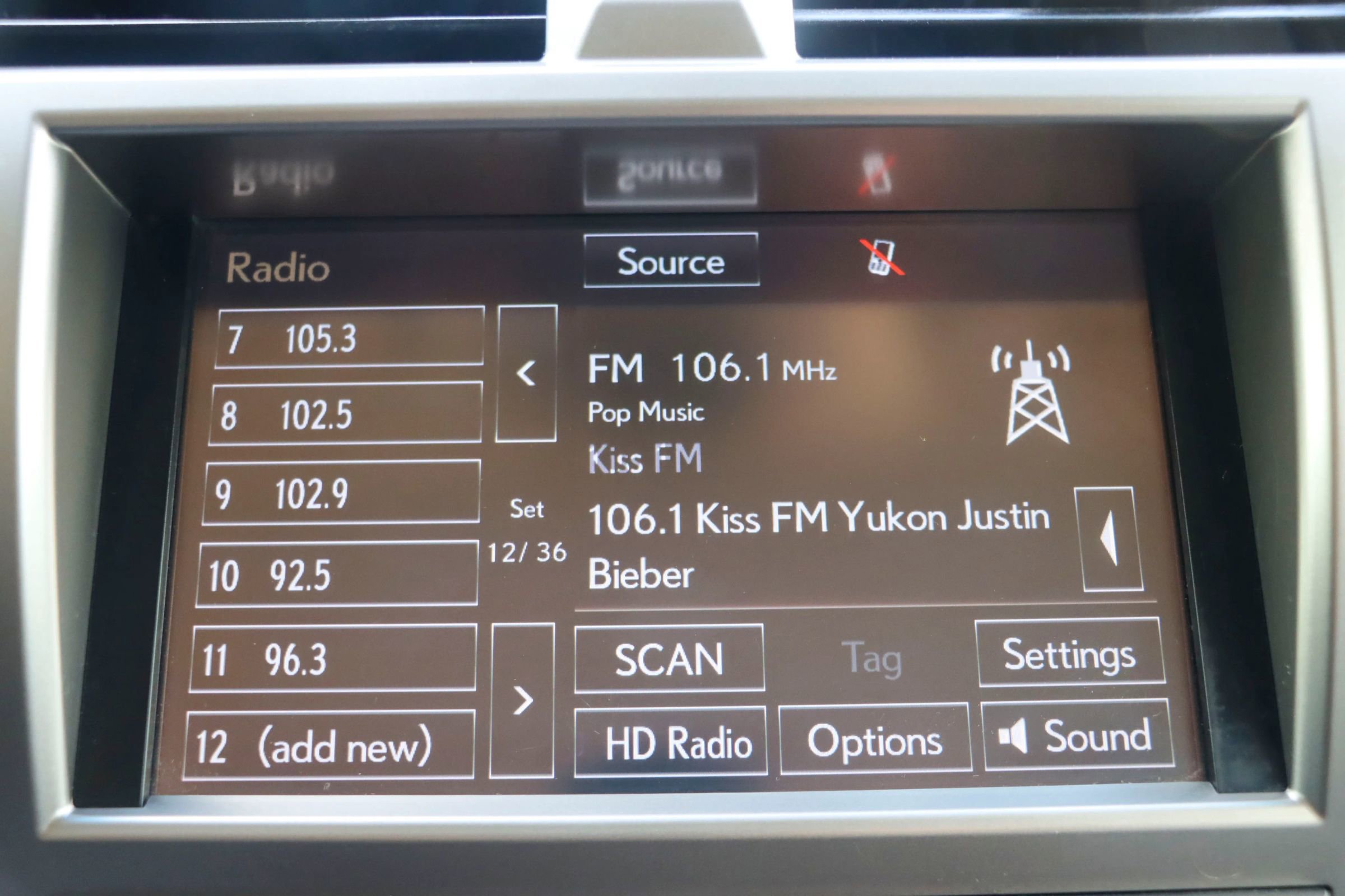 Used 2015 Lexus GX 460 Luxury AWD/4WD image 37