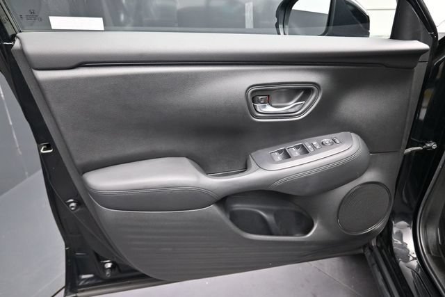 Certified 2024 Honda HR-V LX image 24