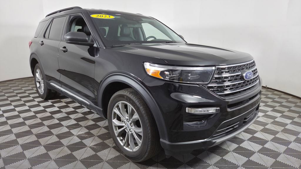 Used 2023 Ford Explorer XLT w/ Equipment Group 202A