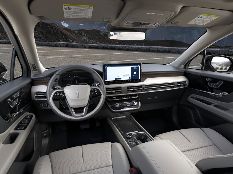 New 2026 Lincoln Corsair Grand Touring w/ Towing Package image 9