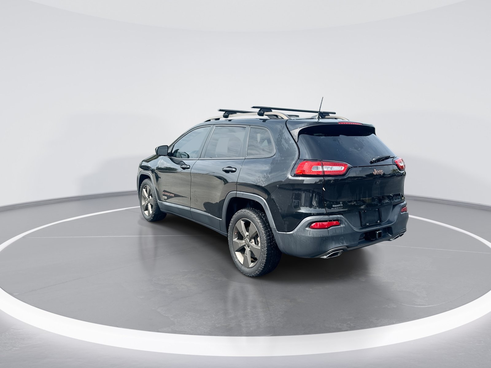 Used 2016 Jeep Cherokee 75th Anniversary FWD image 7