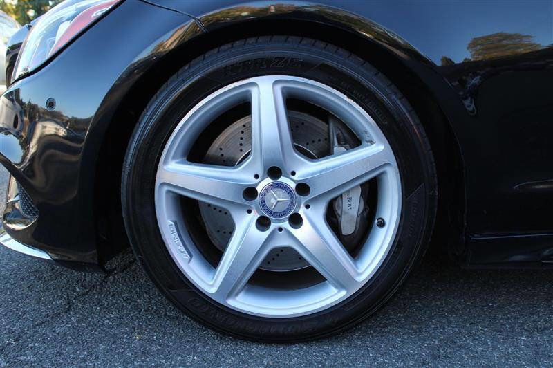 Used 2015 Mercedes-Benz CLS 550 w/ Premium Package image 9