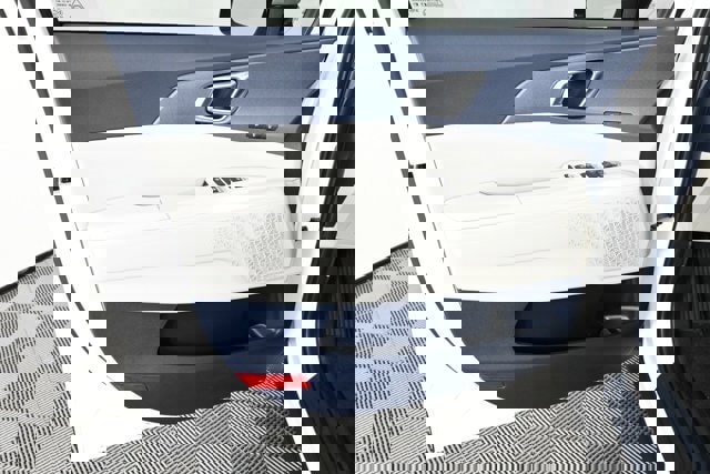 New 2026 Kia Carnival EX image 21