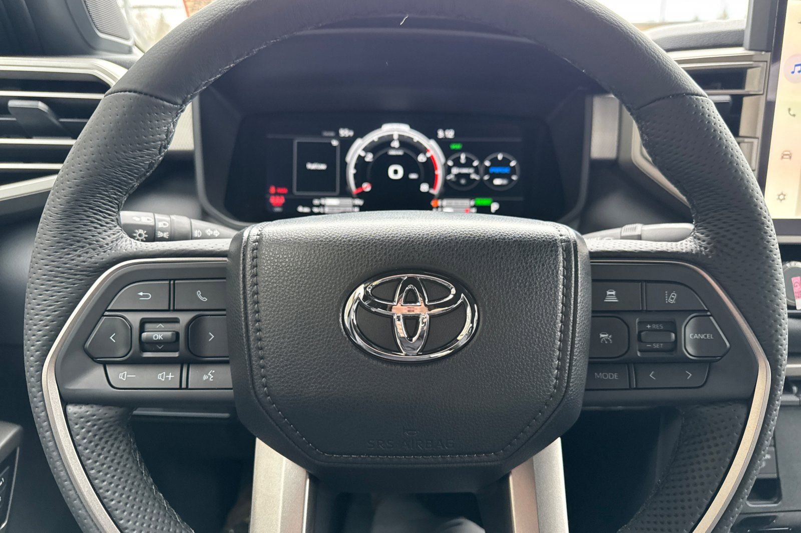 New 2025 Toyota Tundra Limited AWD/4WD image 22