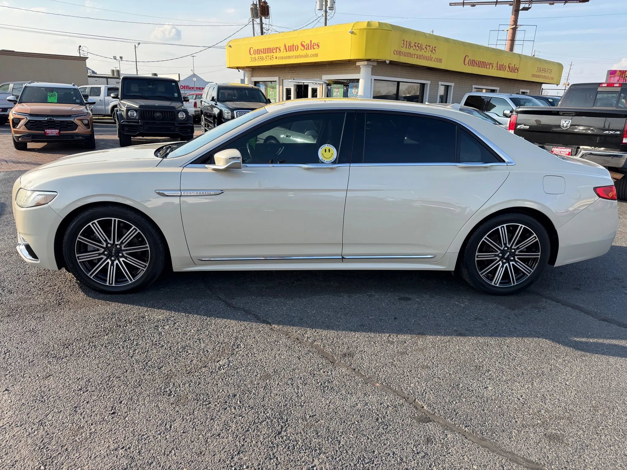 Used 2018 Lincoln Continental Reserve w/ Continental Climate Package FWD image 20