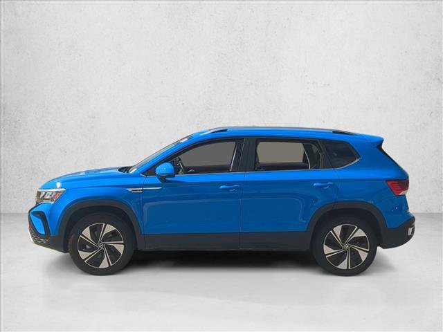 Used 2024 Volkswagen Taos SE AWD/4WD image 8